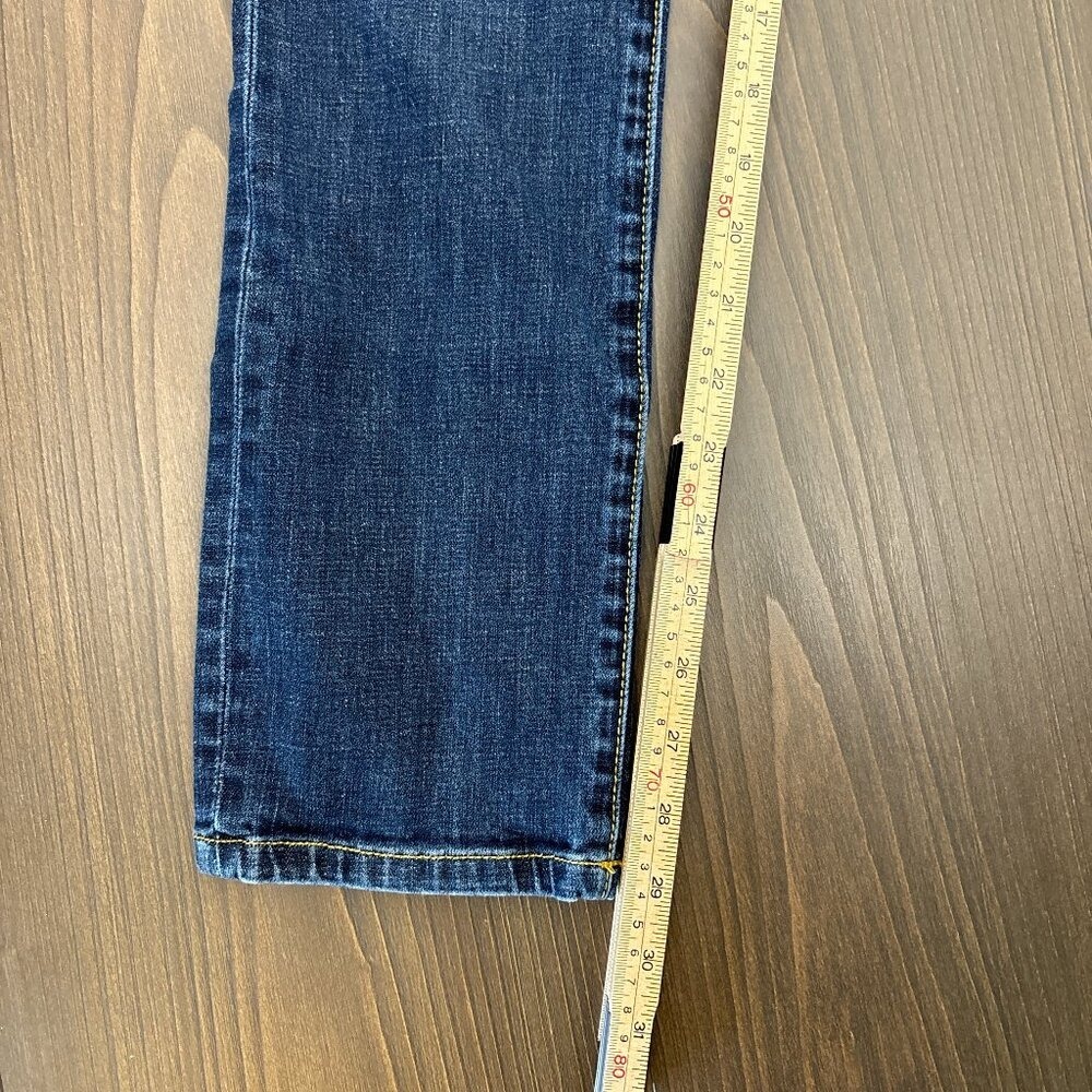 Cabi High Straight Jeans Women's Size 0‎ Medium Wash Distressed Stretch Denim - Picture 16 of 16